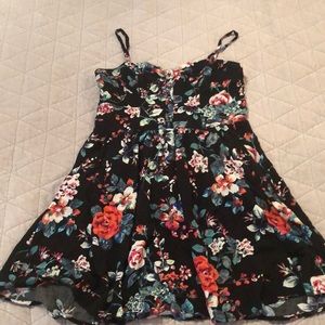 Floral Sundress w/Pockets